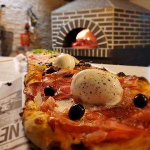 Pizza_By_Il_Gusto_Photo_-2